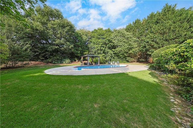 1548 Greensboro Way, Grayson, GA 30017