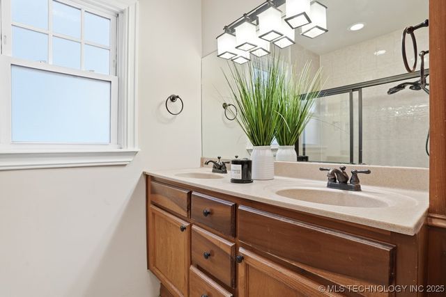 328 N Santa Fe Avenue, Tulsa, OK 74127