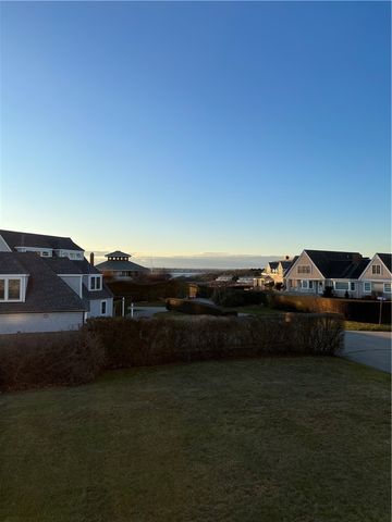 17 Chartier Circle, Newport, RI 02840
