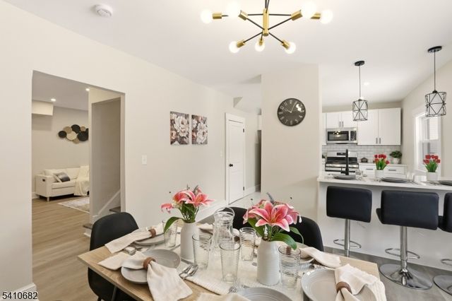 143 Smith St, Newark City, NJ 07106