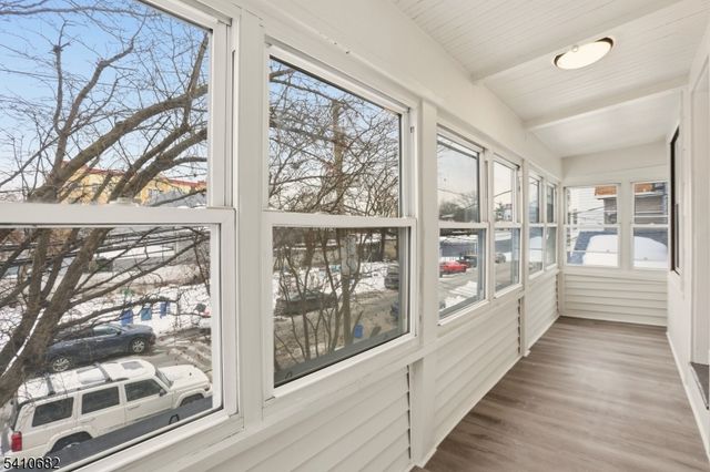 143 Smith St, Newark City, NJ 07106