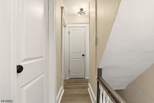 143 Smith St, Newark City, NJ 07106