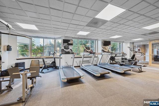 1 2nd Street 1006, Jersey City, NJ 07302