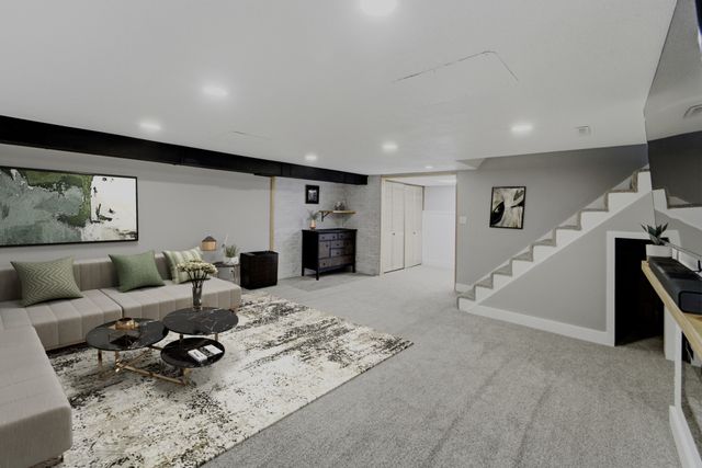 813 NW Greenwood Street 31, Ankeny, IA 50023