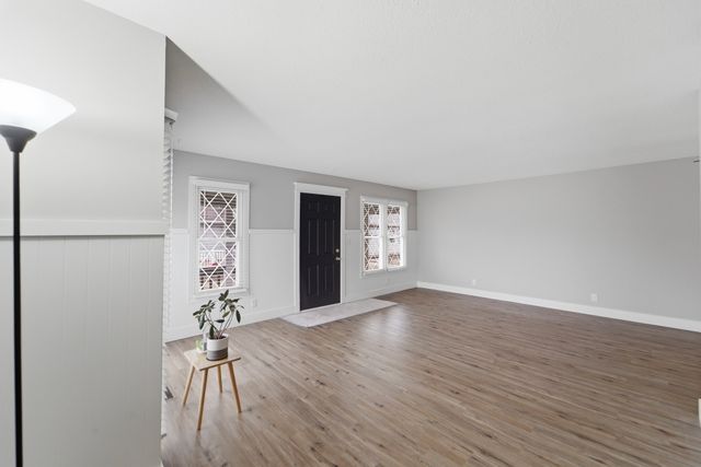 813 NW Greenwood Street 31, Ankeny, IA 50023