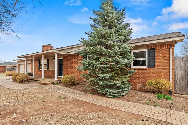 1509 S 10th Street, Kingfisher, OK 73750