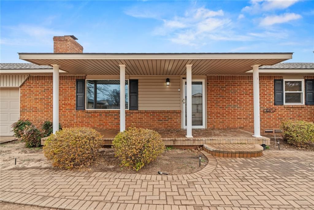 1509 S 10th Street, Kingfisher, OK 73750