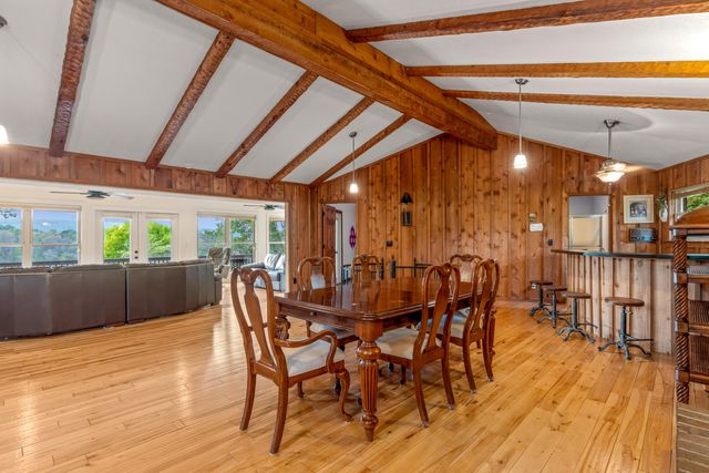 979 Clift Cave Road, Soddy Daisy, TN 37379