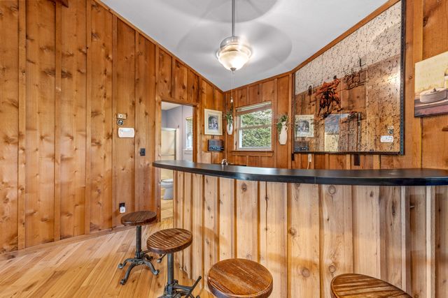 979 Clift Cave Road, Soddy Daisy, TN 37379