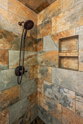979 Clift Cave Road, Soddy Daisy, TN 37379
