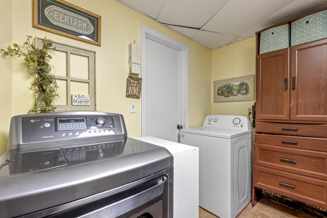 979 Clift Cave Road, Soddy Daisy, TN 37379