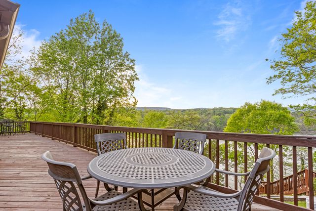 979 Clift Cave Road, Soddy Daisy, TN 37379
