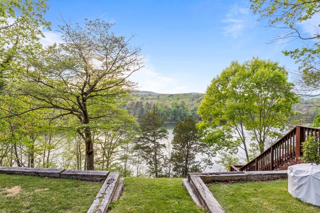 979 Clift Cave Road, Soddy Daisy, TN 37379