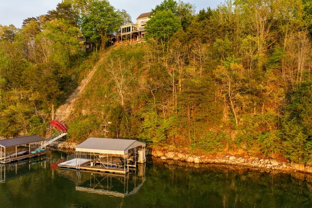 979 Clift Cave Road, Soddy Daisy, TN 37379