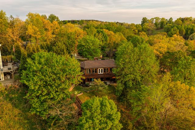 979 Clift Cave Road, Soddy Daisy, TN 37379