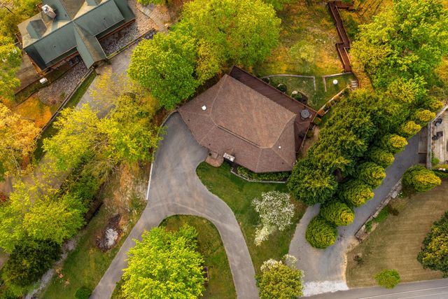 979 Clift Cave Road, Soddy Daisy, TN 37379