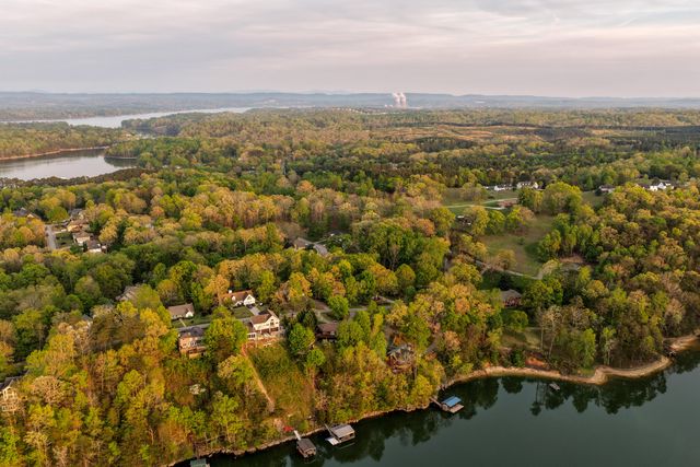 979 Clift Cave Road, Soddy Daisy, TN 37379