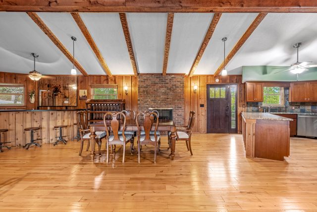 979 Clift Cave Road, Soddy Daisy, TN 37379