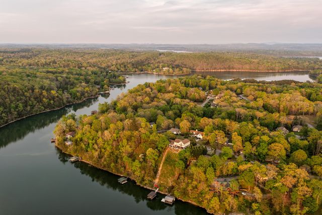 979 Clift Cave Road, Soddy Daisy, TN 37379