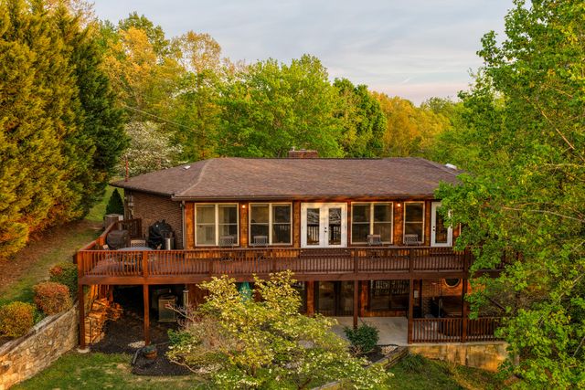 979 Clift Cave Road, Soddy Daisy, TN 37379