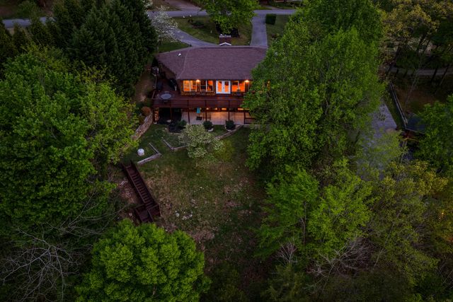 979 Clift Cave Road, Soddy Daisy, TN 37379