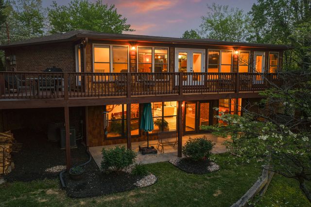 979 Clift Cave Road, Soddy Daisy, TN 37379