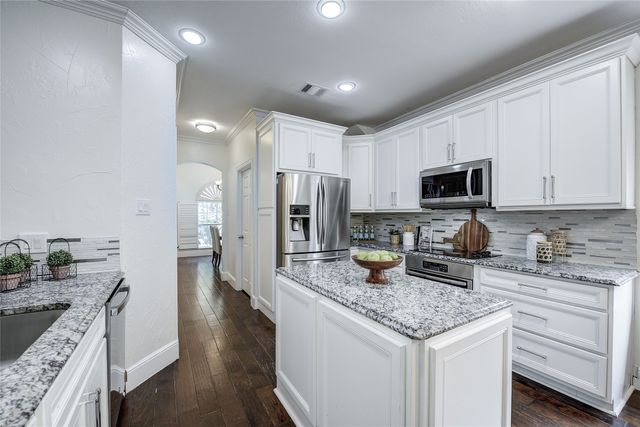 15619 Brookwood Drive, Frisco, TX 75035