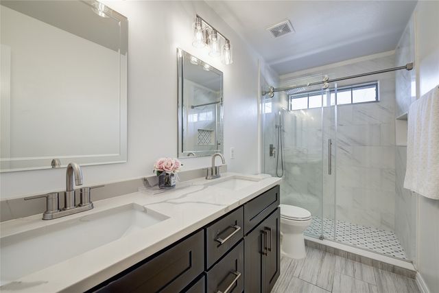 15619 Brookwood Drive, Frisco, TX 75035