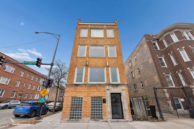 801 S Independence Boulevard 1, Chicago, IL 60624