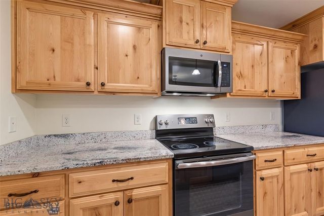 3241 Fen Way B, Bozeman, MT 59718