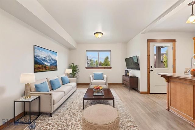 3241 Fen Way B, Bozeman, MT 59718