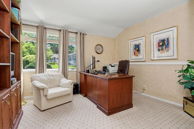 86 Somerset Road, New Rochelle, NY 10804