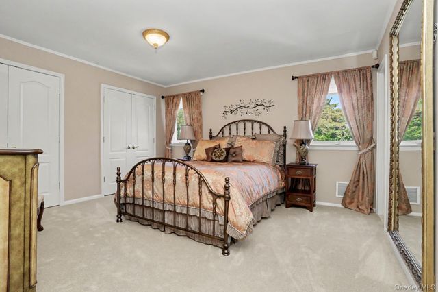 86 Somerset Road, New Rochelle, NY 10804