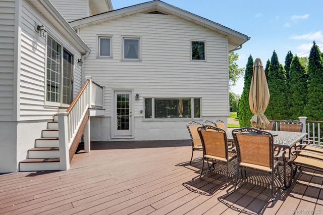 86 Somerset Road, New Rochelle, NY 10804