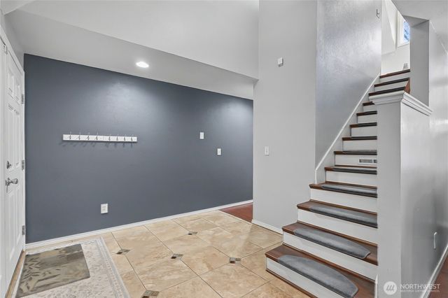 8634 35th Court SE, Lacey, WA 98503