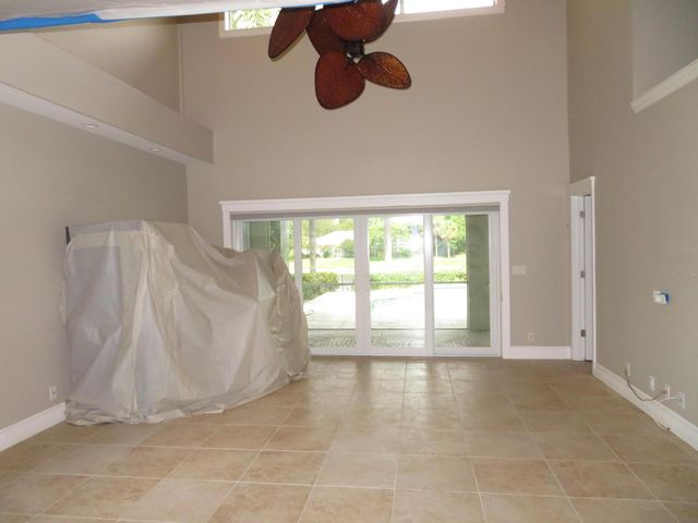 18480 SE Lakeside Drive, Jupiter, FL 33469