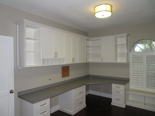 18480 SE Lakeside Drive, Jupiter, FL 33469