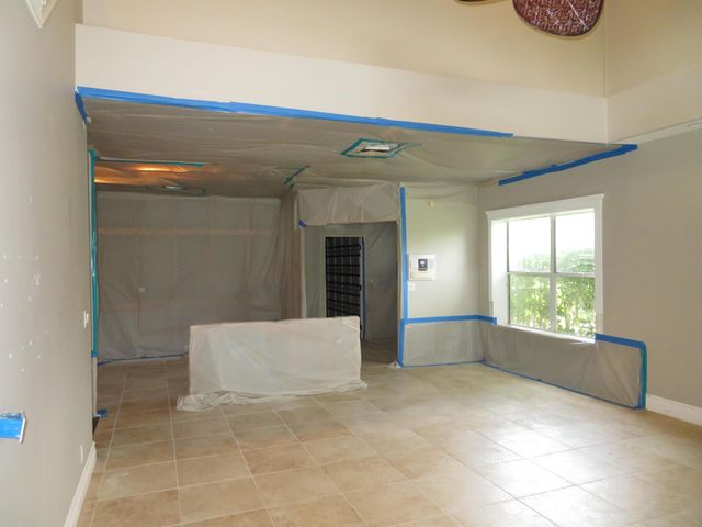 18480 SE Lakeside Drive, Jupiter, FL 33469