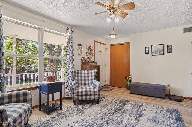 2881 Wilbanks Drive, Norton, OH 44203