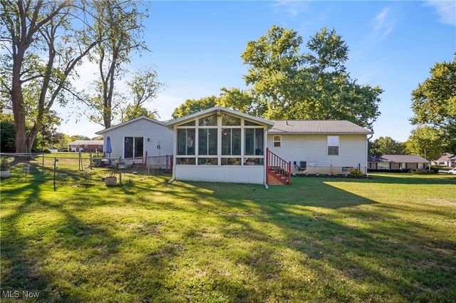 2881 Wilbanks Drive, Norton, OH 44203