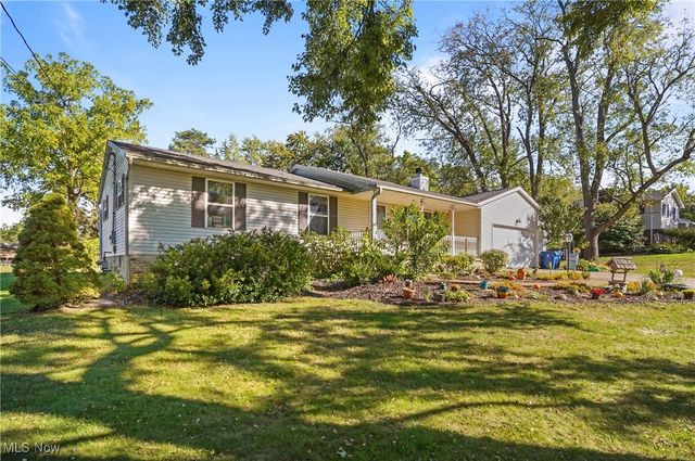 2881 Wilbanks Drive, Norton, OH 44203