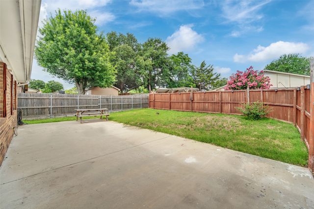5517 Wyrick Lane, Garland, TX 75044