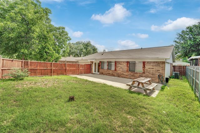 5517 Wyrick Lane, Garland, TX 75044