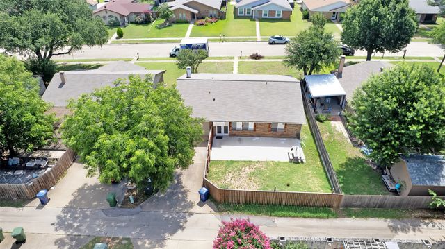 5517 Wyrick Lane, Garland, TX 75044