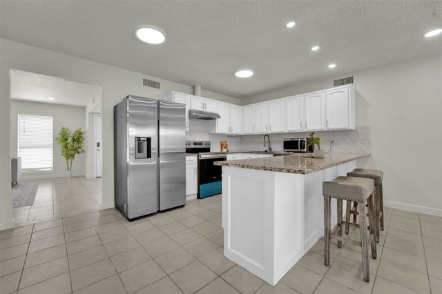 5517 Wyrick Lane, Garland, TX 75044