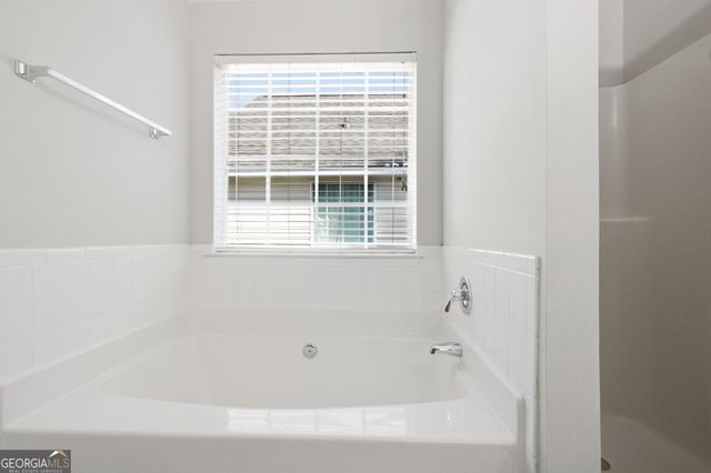 2429 Wood Bend Lane, Riverdale, GA 30296