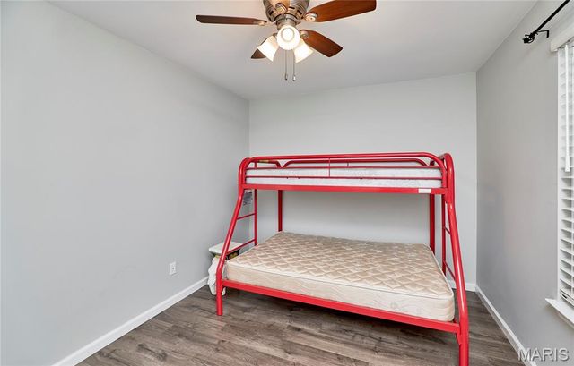 50 Village Circle Drive, Winfield, MO 63389