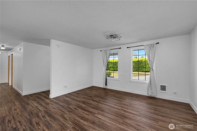18426 Old Hwy 99 SW, Rochester, WA 98579