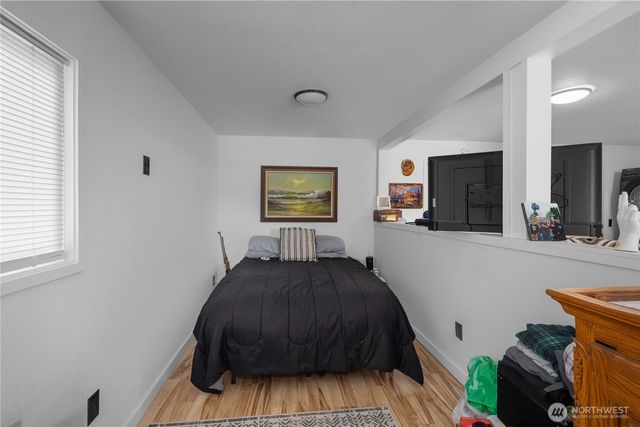 18426 Old Hwy 99 SW, Rochester, WA 98579
