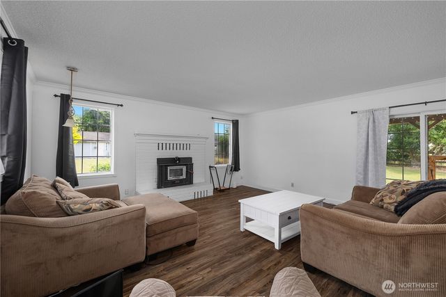 18426 Old Hwy 99 SW, Rochester, WA 98579